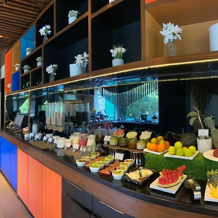 Golden Tulip City Centre Gurgaon Ngoại thất bức ảnh