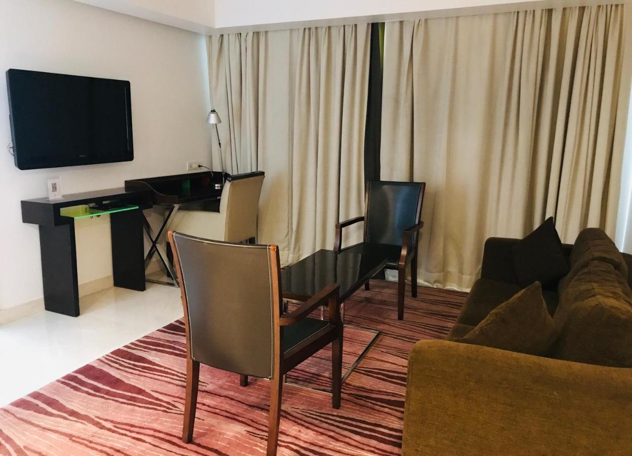 Golden Tulip City Centre Gurgaon Ngoại thất bức ảnh