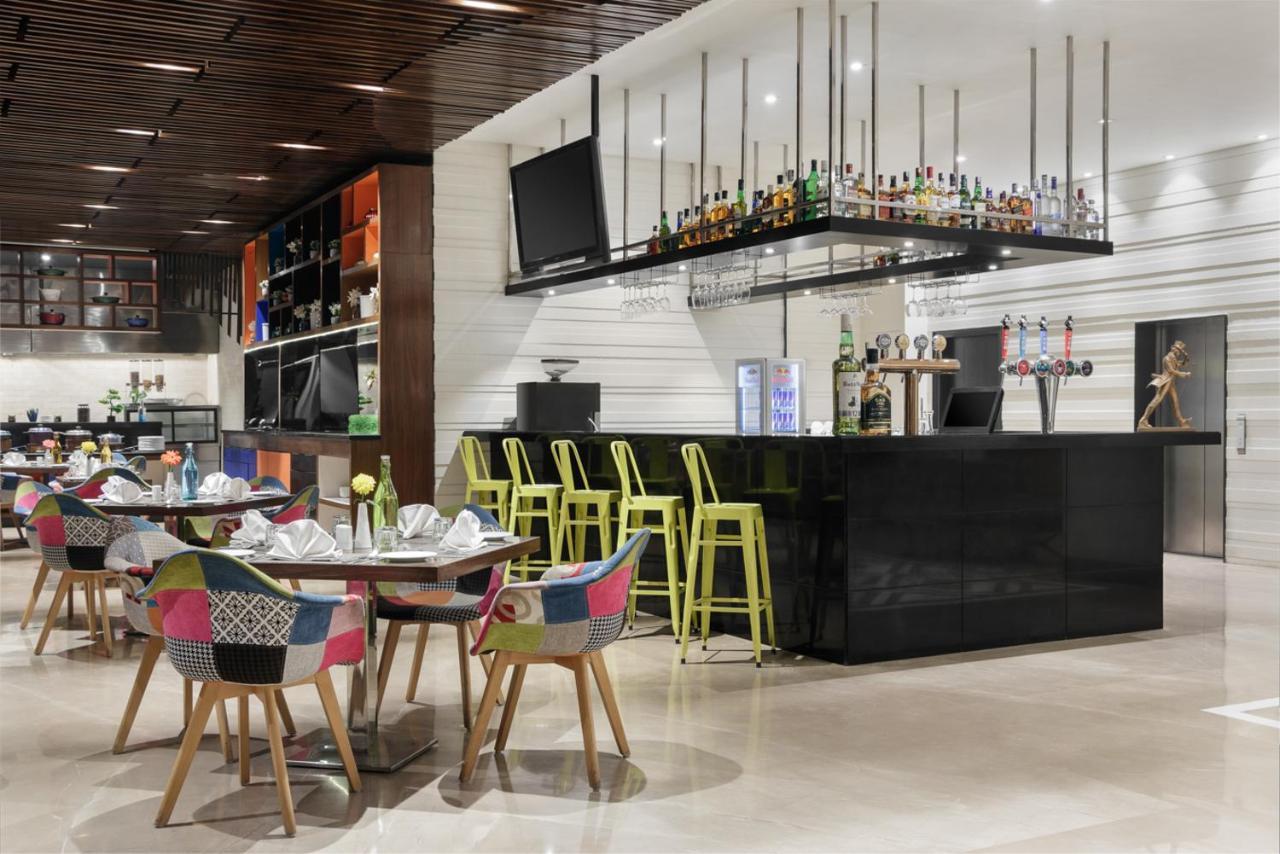 Golden Tulip City Centre Gurgaon Ngoại thất bức ảnh